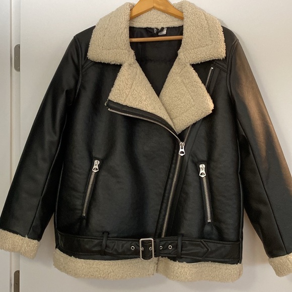 Zara H&M NWOT Biker Moto Sherpa Fur Leather Insulated Jacket Oversized Bloggers - Picture 4 of 16